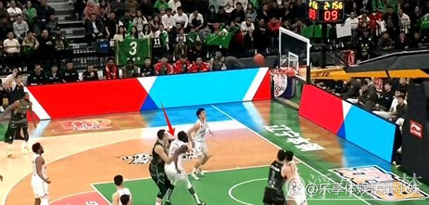 辽宁对阵山东:常规赛3月31日比赛集锦 辽宁对阵山东:常规赛3月31日比赛集锦