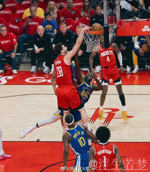 火箭对阵勇士：申京4月29日季后赛精彩表现